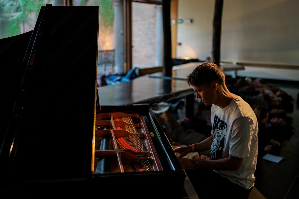 Een uniek ligconcert met Mattias Devriendt